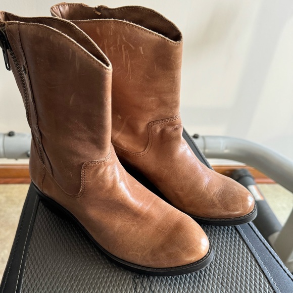 Jessica Simpson boot - Picture 3 of 5